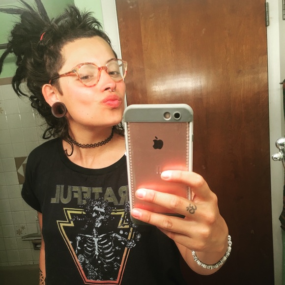 Meet your Posher, Clarissa - Picture 6 of 8